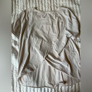 Lululemon Fold Over Running shirt, Very Light, Minimal wear!